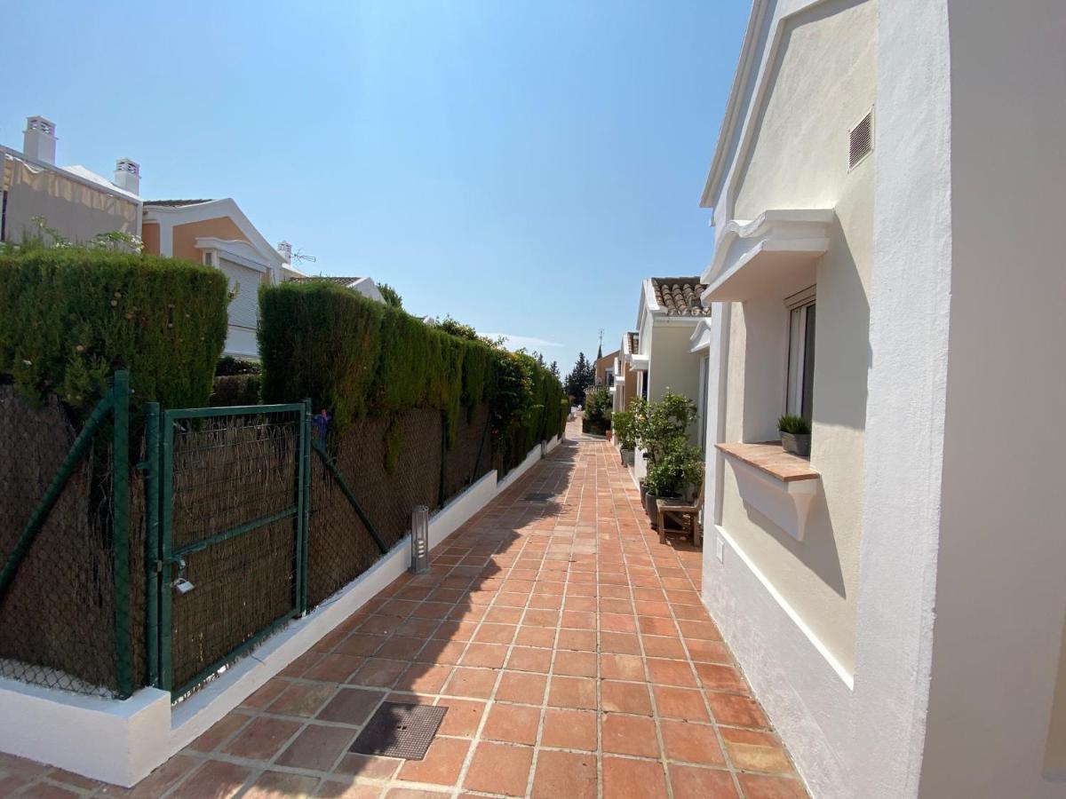 Charming 1 Bedroom Suite With Shared Kitchen Next To Puerto Banus Marbella Exterior photo